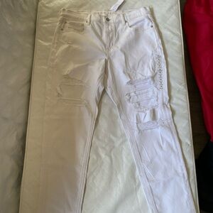 White Distressed Women’s Jeans